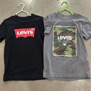 Levi's Kids Red and Gray T-Shirt Duo